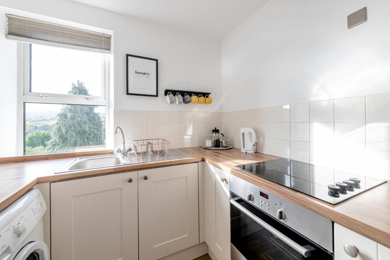 Modern & Spacious 2 Bedroom Maisonette バース エクステリア 写真