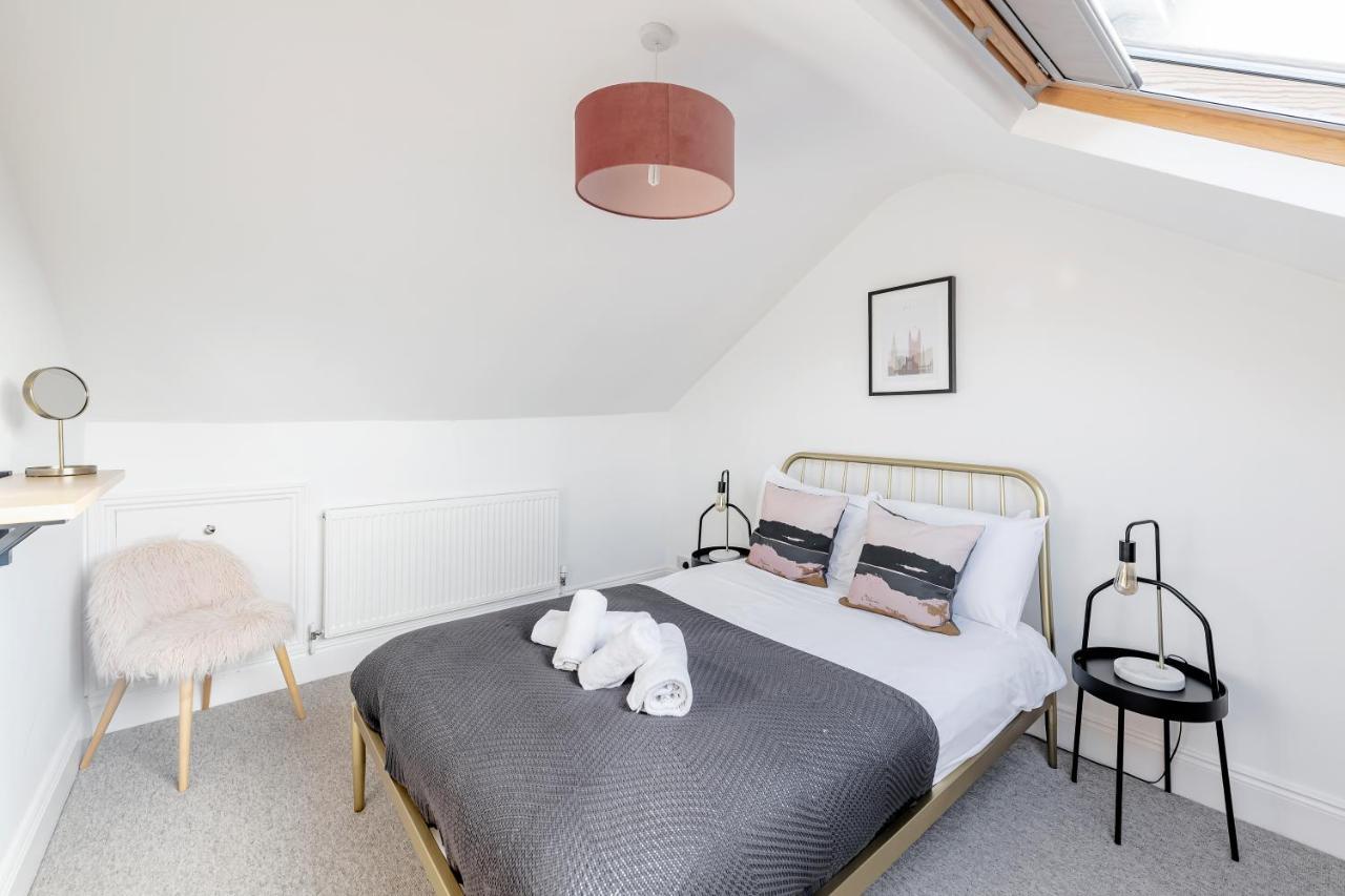 Modern & Spacious 2 Bedroom Maisonette バース エクステリア 写真