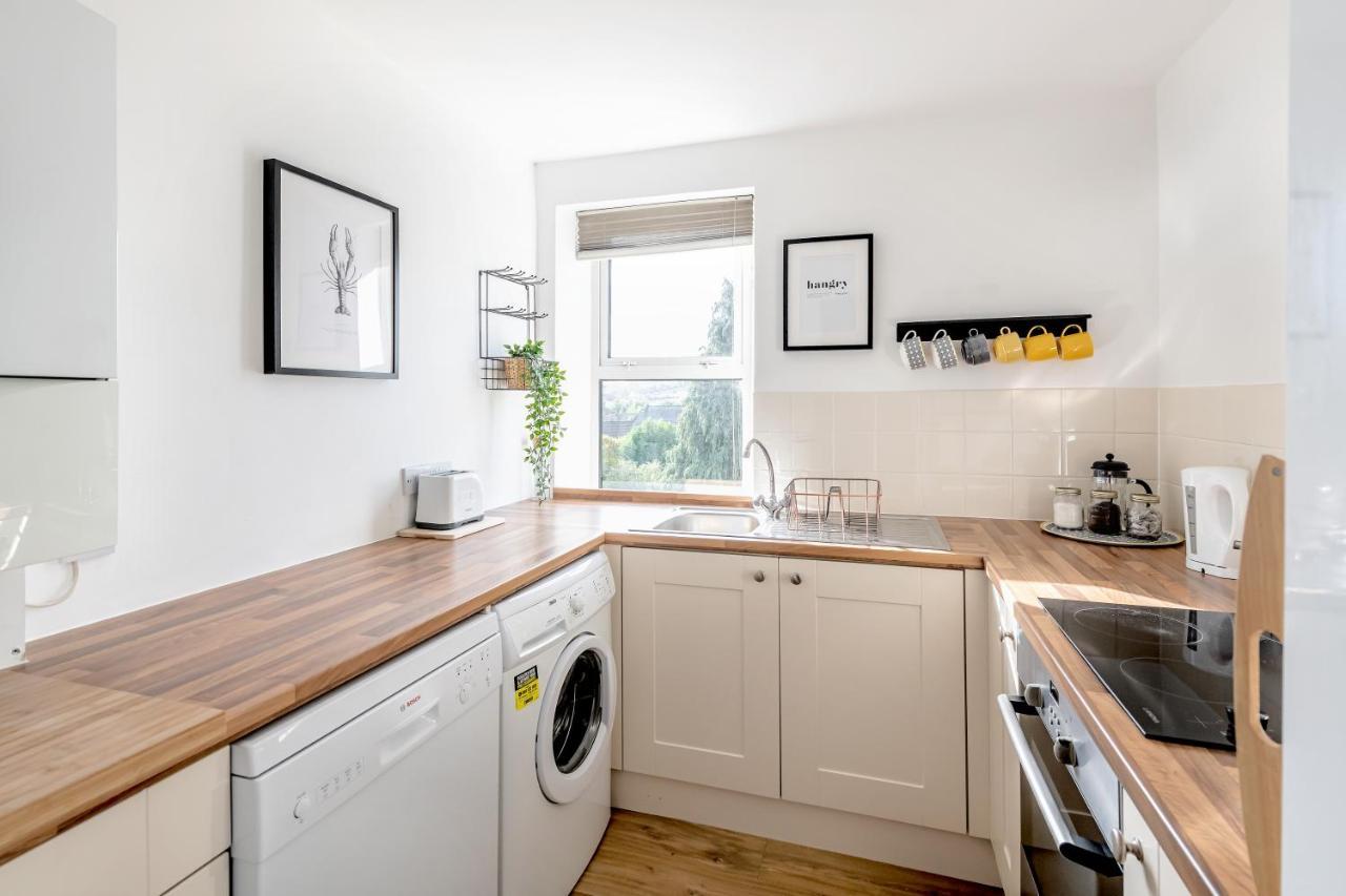 Modern & Spacious 2 Bedroom Maisonette バース エクステリア 写真